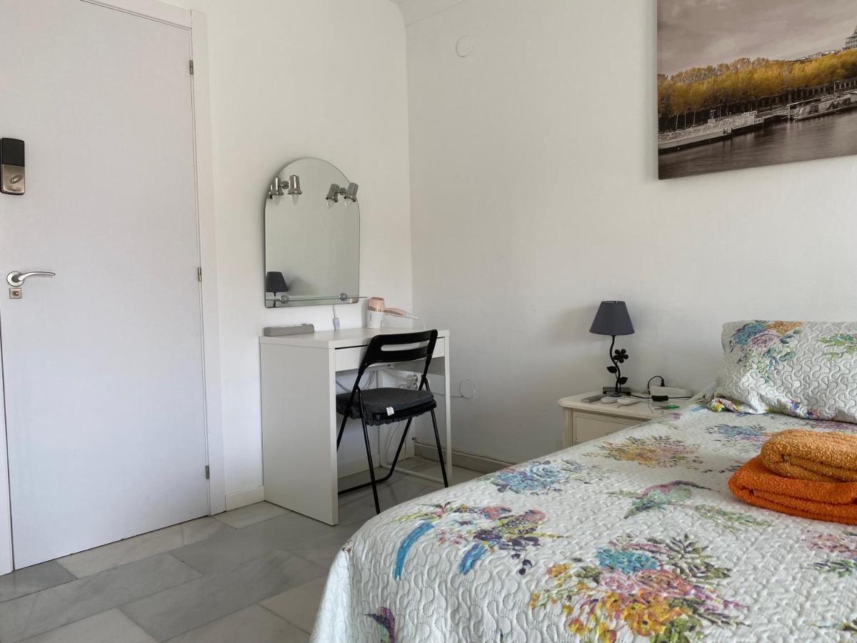 Malaga Centro Habitaciones Privada En Apartamento Compartidos Exteriör bild