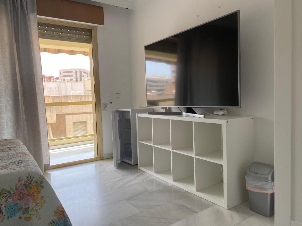 Malaga Centro Habitaciones Privada En Apartamento Compartidos Exteriör bild