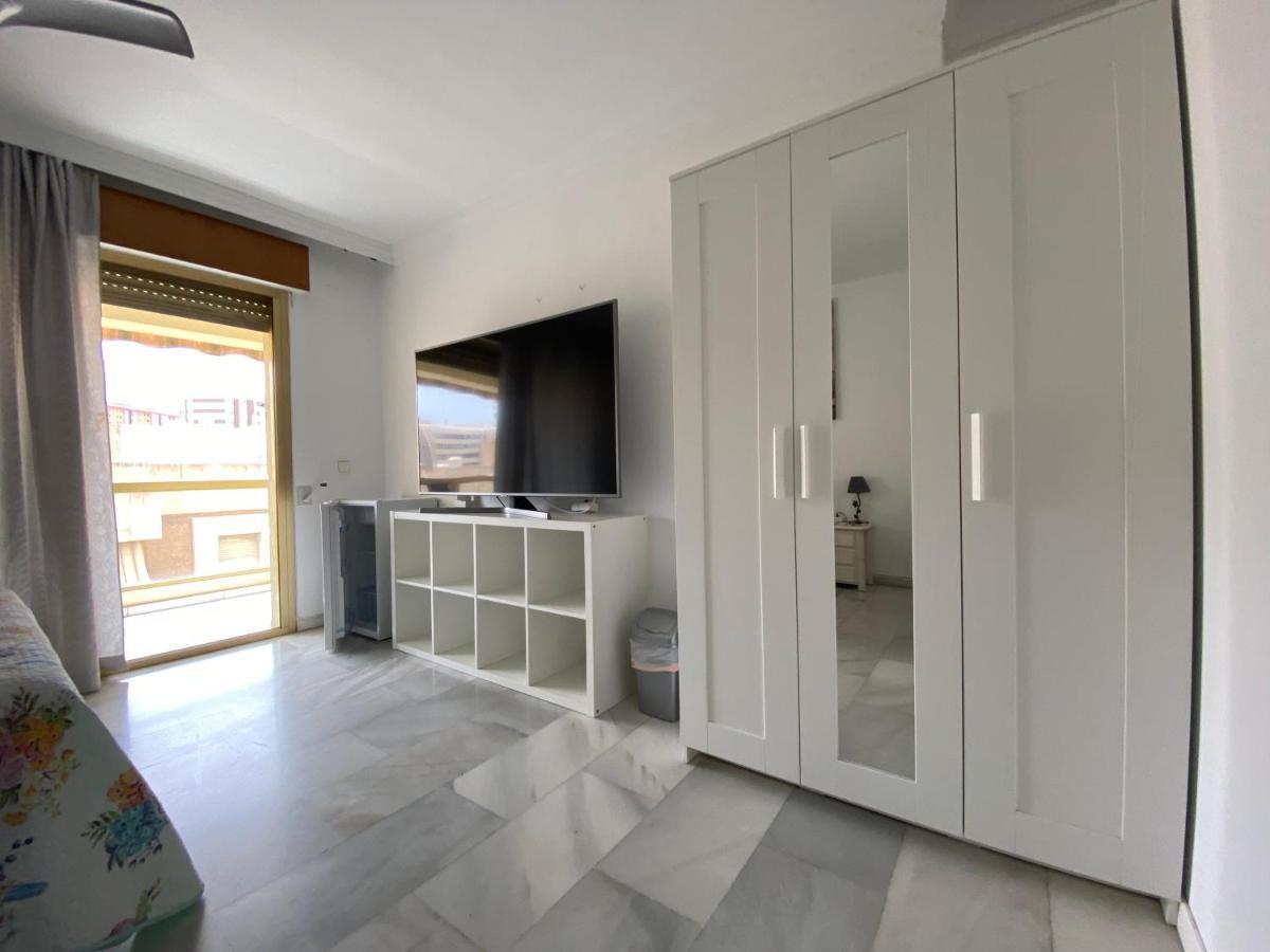 Malaga Centro Habitaciones Privada En Apartamento Compartidos Exteriör bild